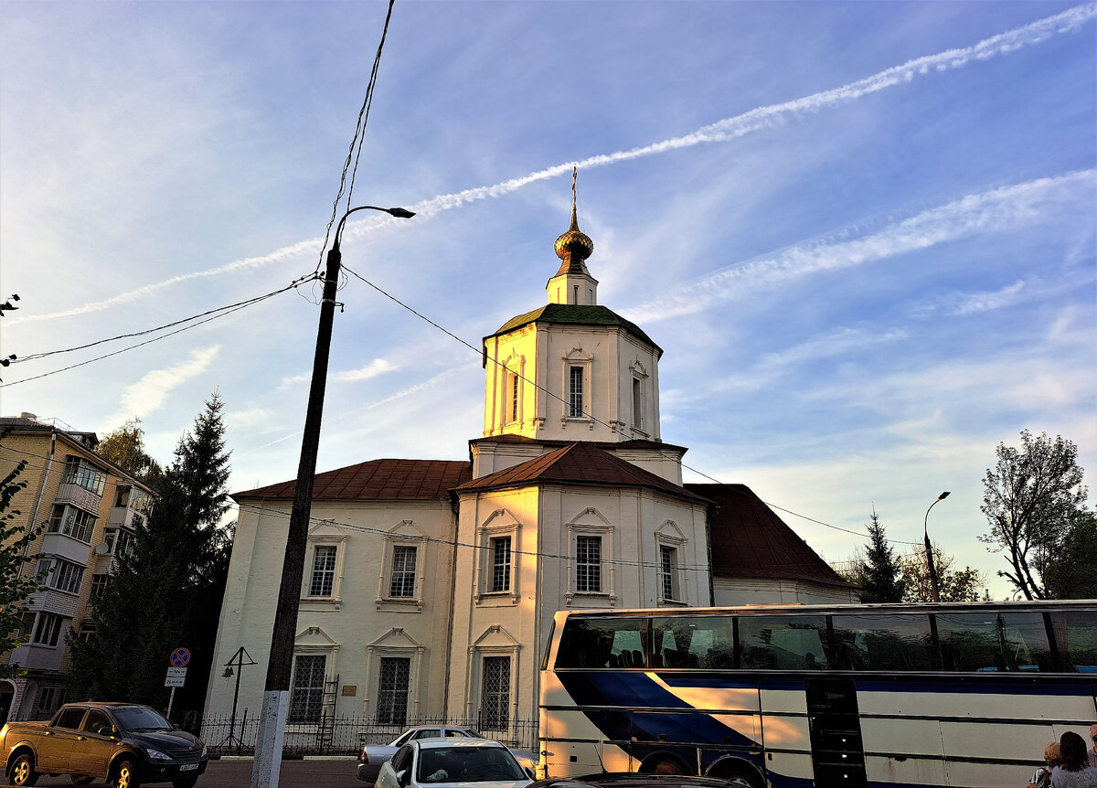 Наш автобус на время обзорной 3-х часовой экскурсии