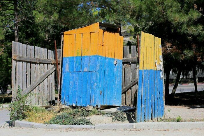 Источник: https://www.meme-arsenal.com/memes/fc8cb9590e834b02b2e432b3e1d6f5e2.jpg