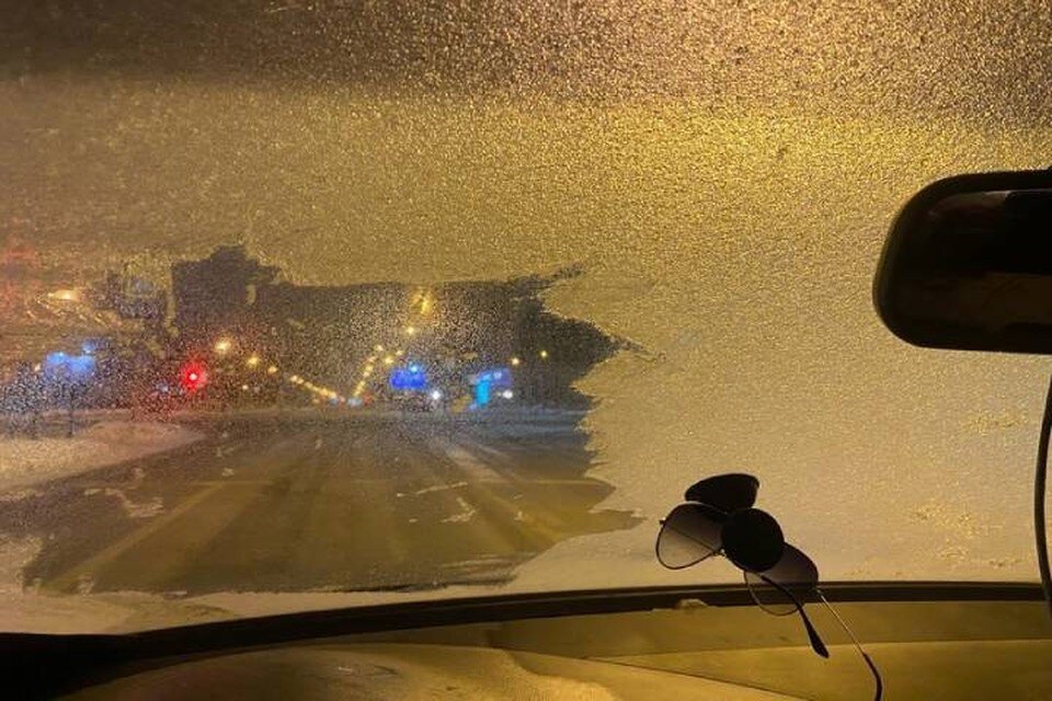     Ледяной дождь накрыл Петербург утром 21 декабря  СОЦСЕТИ