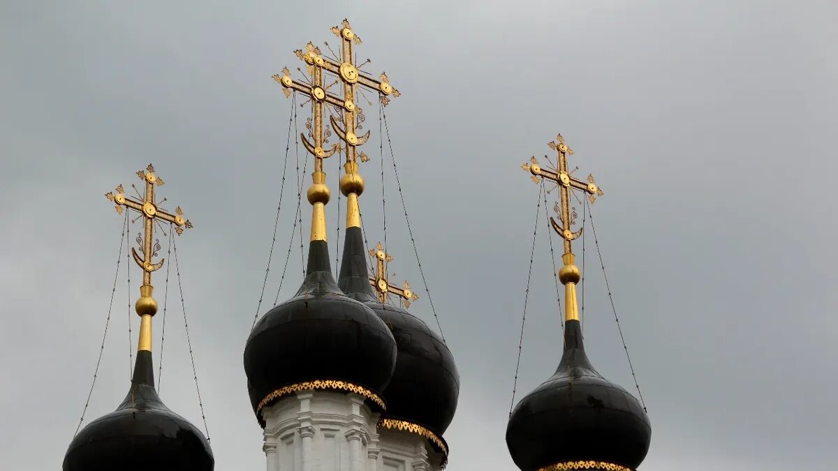 Каждый прихожанин РПЦ может прочитать молитву Небесам. Фото: Pxfuel.com