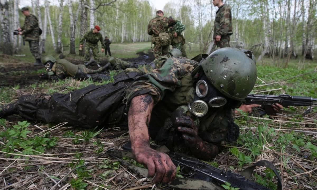 Спецназ марш бросок. Спецназ разведка марш бросок. Тренировка спецназа. Спецназ России тренировки.