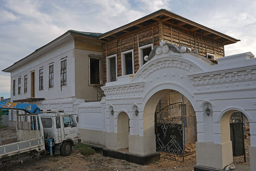 Дом Алексея  Лушникова в Кяхте находится на реставрации. Фото Бориса Слепнева