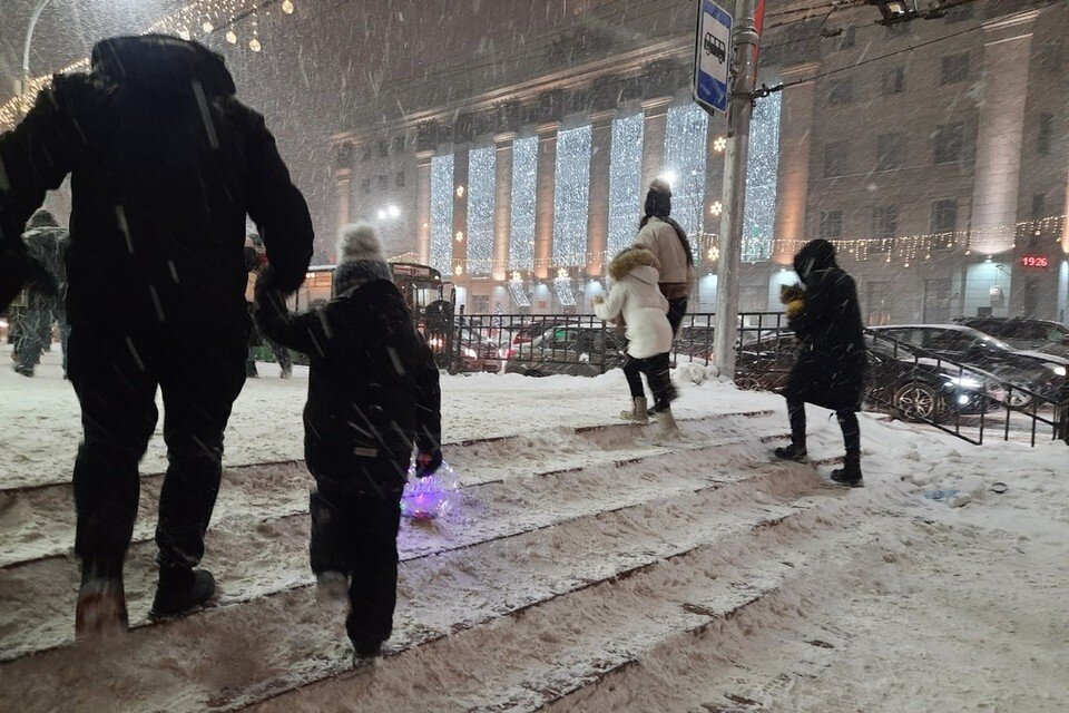     Юрист объяснил, как получить компенсацию после падения на льду. София БЕРЕЗОВСКАЯ