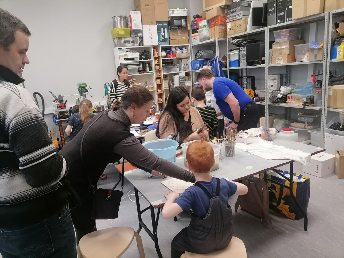 Открытые ремесленным мастерские в Доме Эйлера

