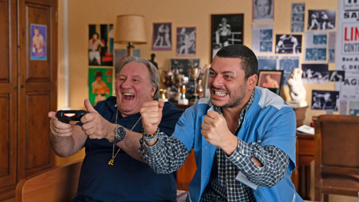 Кадр из фильма «Дом престарелых»