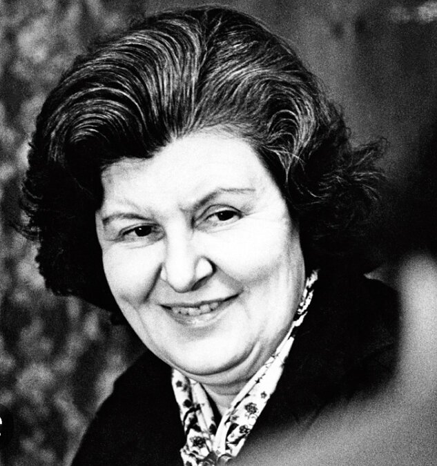 Наталья Петровна Бехтерева - советский и российский нейрофизиолог, исследователь мозга.Кандидат биологических наук, доктор медицинских наук, профессор. В 1990—2008 годах — научный руководитель Института мозга человека РАН.