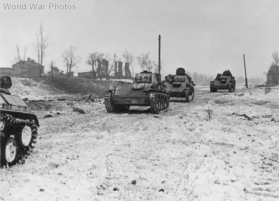 Герои из СММ (Сил Мэрии Москвы) - батальон "Хамовники" при поддержке усиленной роты "15 автобусный парк" выдвигаются через "Варшавку" в сторону "Damn Бутово" 26.02