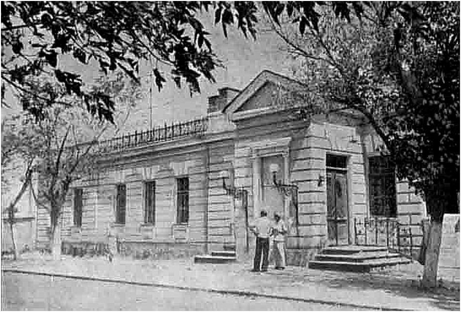 Очакова нары. Доф Балтийск. Город Очаков 1984. Улица в городе Очаков дом офицеров. Здание Доф.