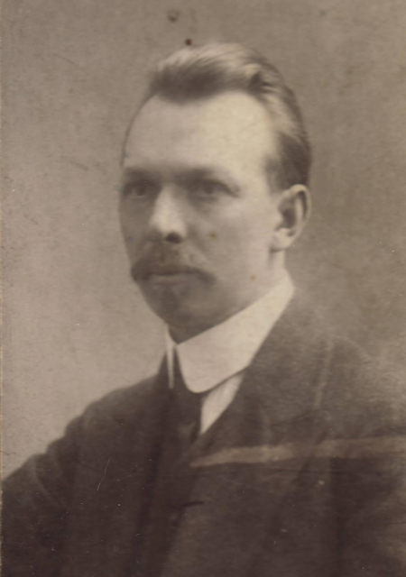 Дмитрий. 1912г.