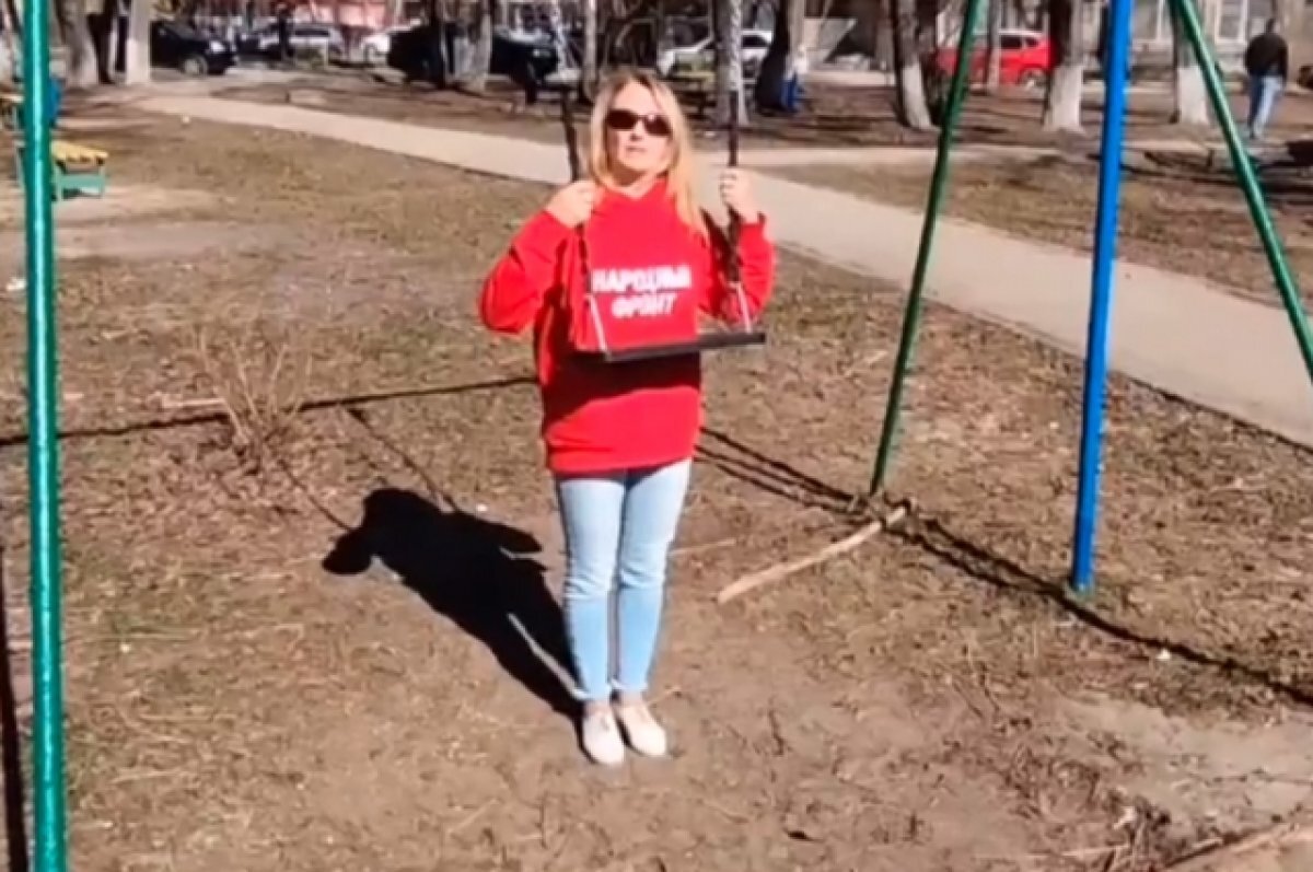    Детские качели на высоте 120 см от земли повесили в Нижнем Новгороде