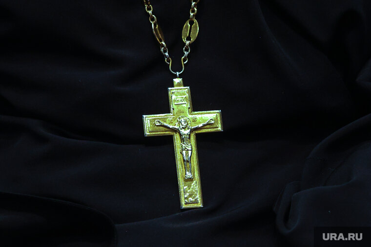    Правоохранители Украины раздают повестки священникам из УПЦ, заявили в СПЖ