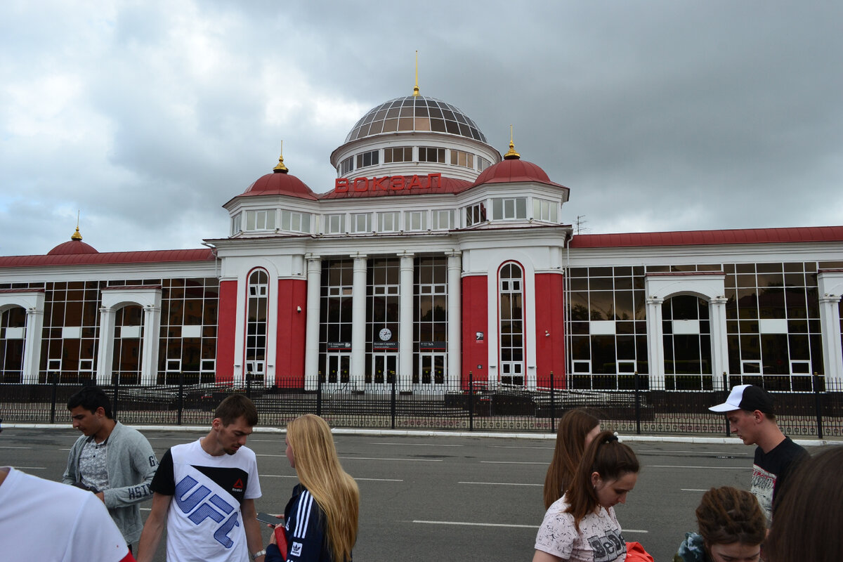 Железнодорожный вокзал Саранска (здесь и далее фотографии автора)