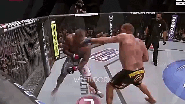 Силва уничтожает Алистара Оверима, обрывая его выигрышную серию 