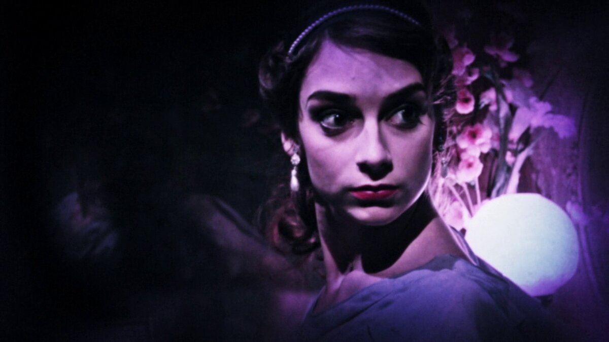 Кадр из фильма "Запретная комната" (2015)