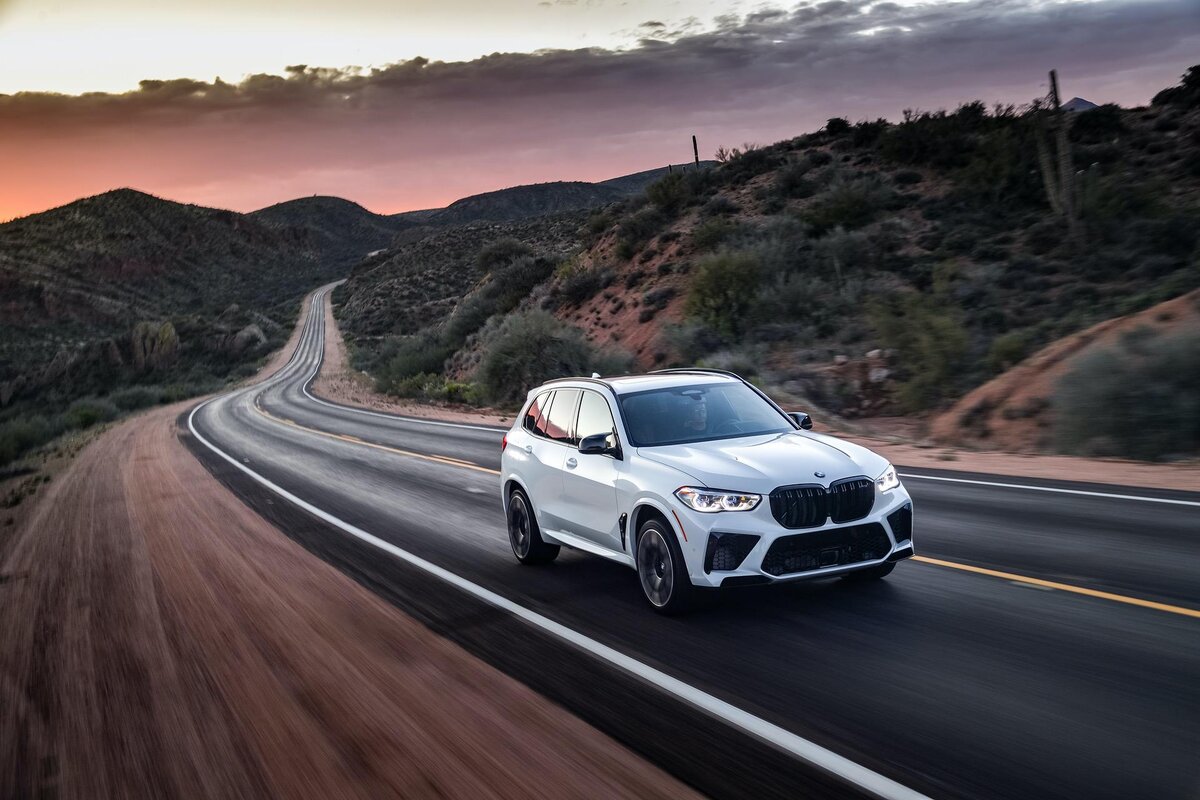 BMW x1 в горах