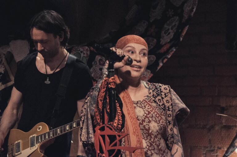    Фото: Наргиз Закирова / ВКонтакте Анастасия Манцова