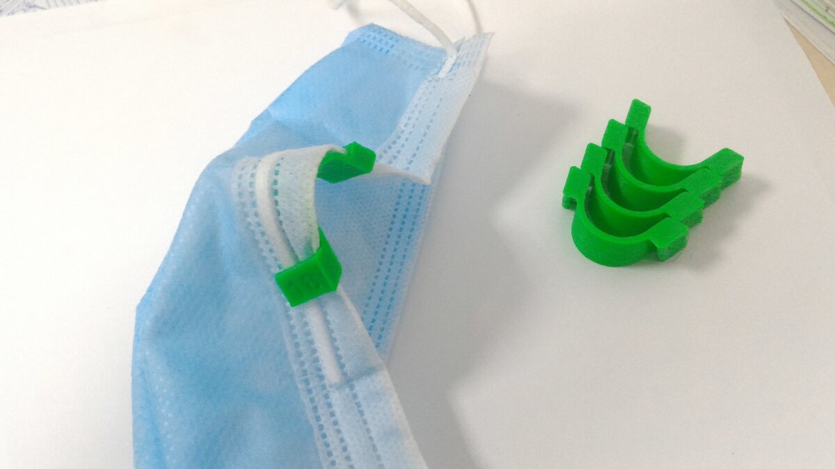 Зажимы для маски от запотевания очков.
