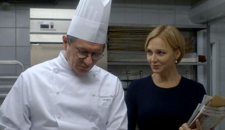 В сериале "Родные люди"