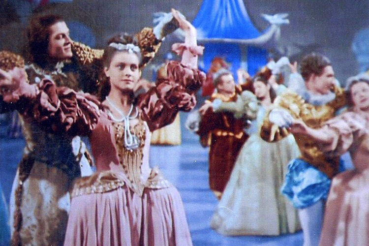 Татьяна Пилецкая в фильме «Золушка»