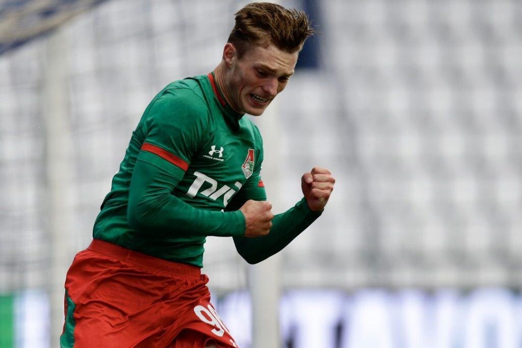 twitter.com/fclokomotiv