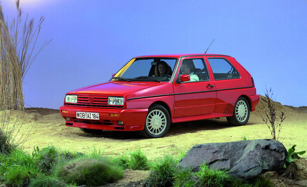 Volkswagen Rallye Golf (Марк 2). Не GTI в строгом смысле этого слова, полноприводный Rallye Golf, оснащенный нагнетателем и мощностью 160 лошадиных сил, должен был положить начало раллийной карьере Golf. Было несколько родственных моделей с одним и тем же двигателем: GTI G60, также мощностью 160 лошадиных сил, был доступен с передним или полным приводом, а полноприводный Golf G60 Limited выдавал 210 лошадиных сил.