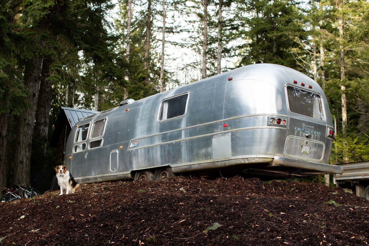 Airstream 684 Series 2