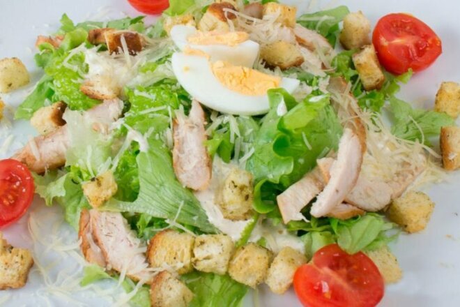 Недорогой салат для любого случая.