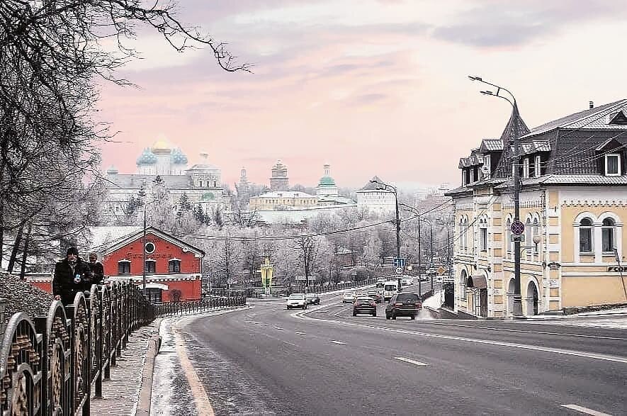 Дорога в Лавру. Проспект Красной Армии. 📷@marinafilippova5900