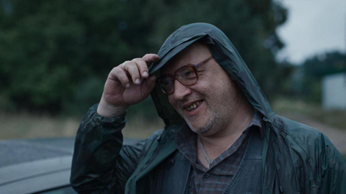 А вот и Хозяин. Кадр из сериала 