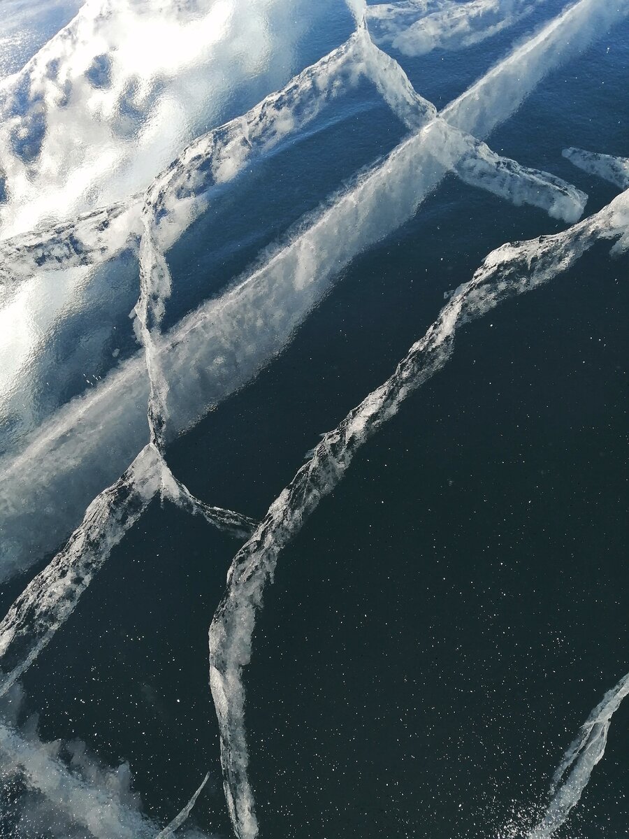 Лед в районе  отбора. Фото автора.