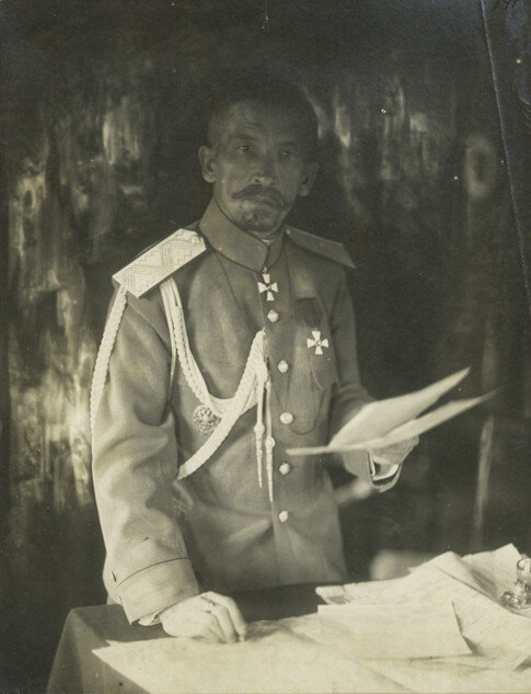Генерал Лавр Корнилов (1870-1918 гг.).