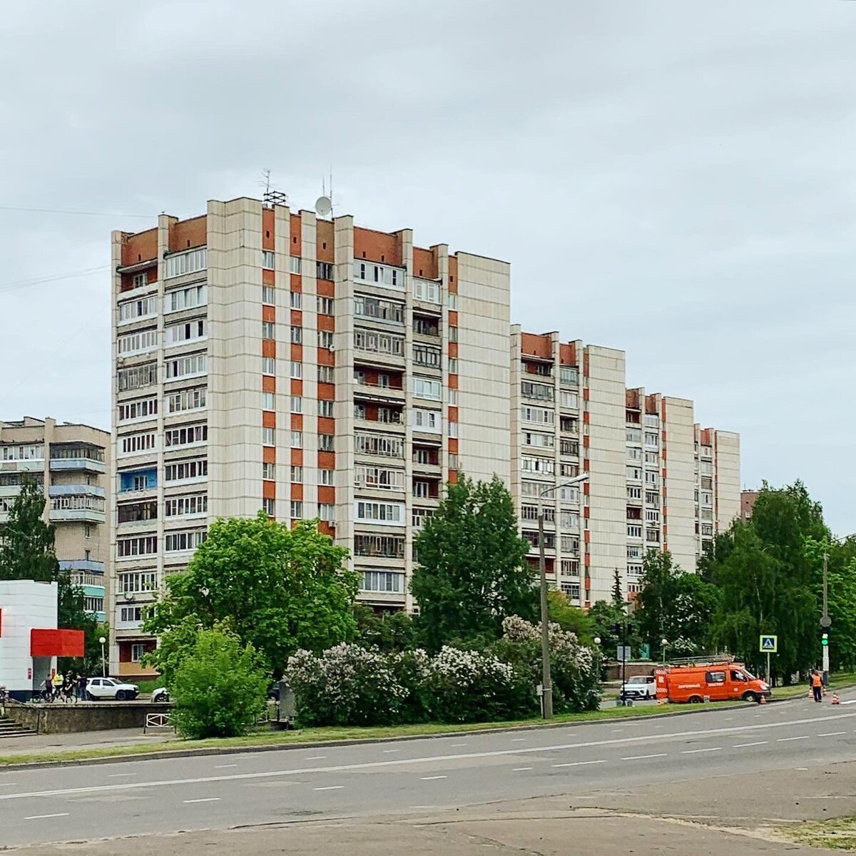 Дома на Музрукова (р-н Заречный)