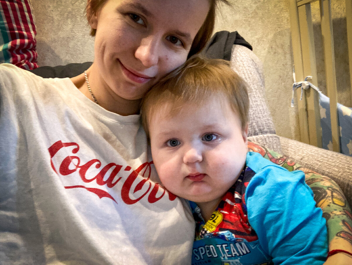Вот так мы провели 3 дня пока Саша болел 👑