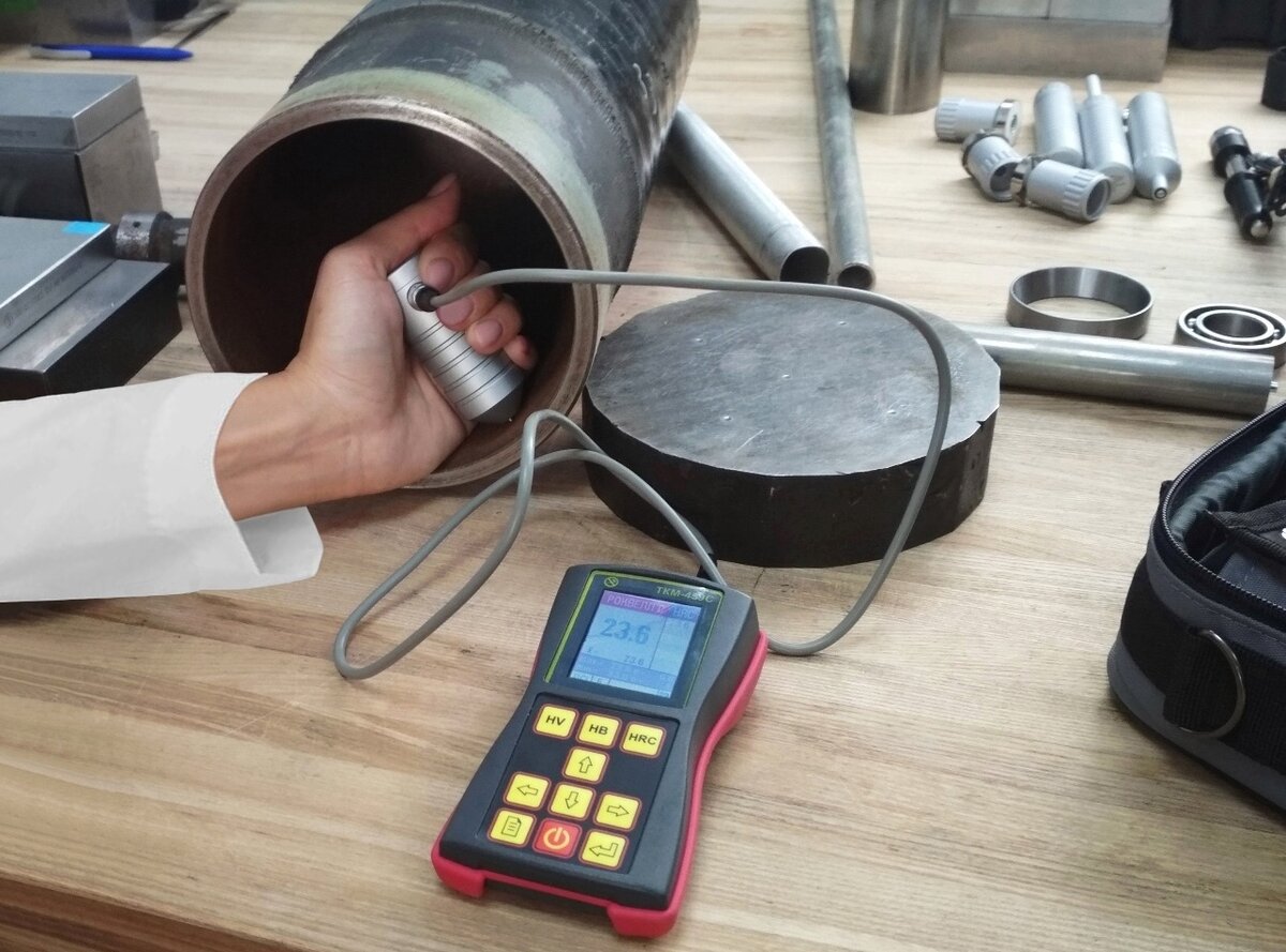 Измерение твердости внутри трубы с помощью датчика "K"