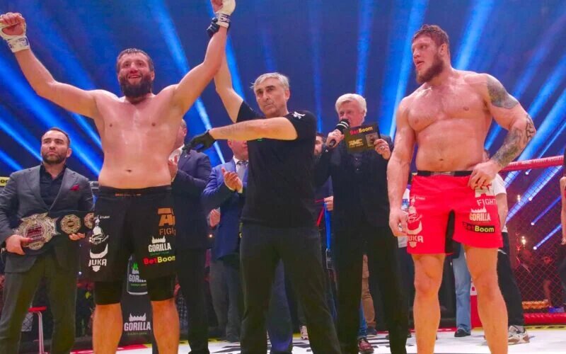 Оглашение результатов боя Шуаев vs Пономарев