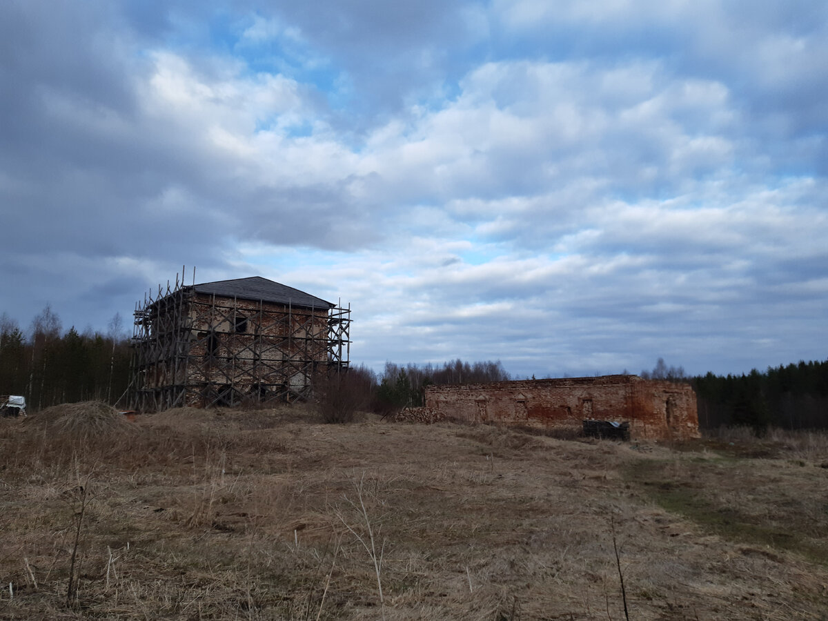 Спасо-Ефимиев Сямженский монастырь.