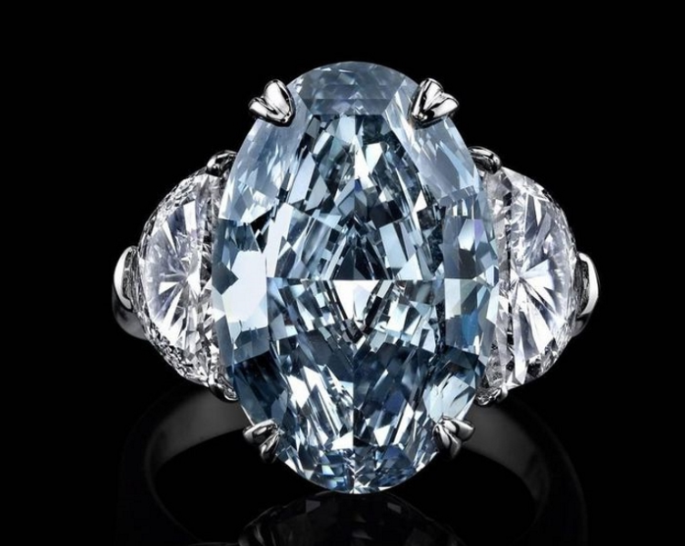 Blue Diamond Ring