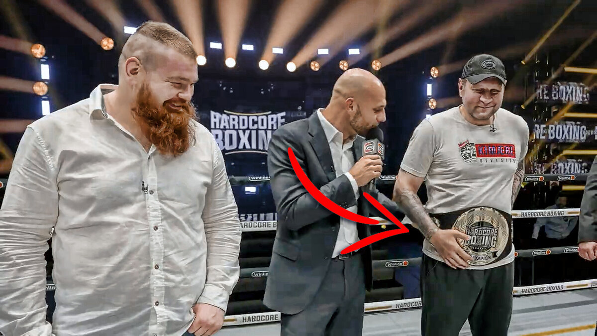 Емельяненко примеряет пояс | valetudo.ru