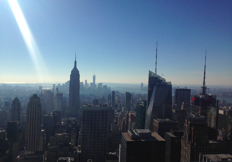 Вид на город с небоскреба "Top of the rock" (фото мое)