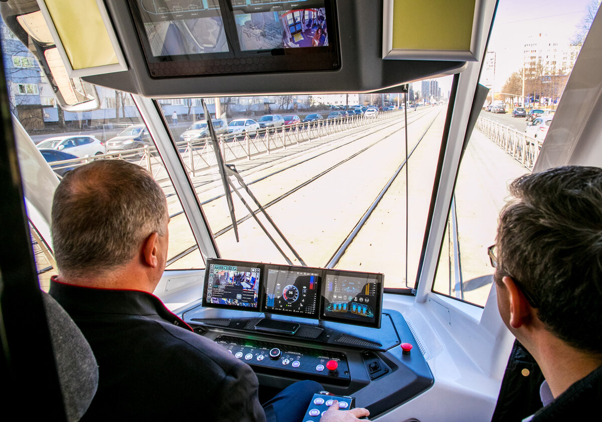 Кабина трамвая. Витязь м кабина. Трамвай Витязь Москва кабина. Трамвай Витязь Ленинград кабина. Кабина Витязь Ленинград