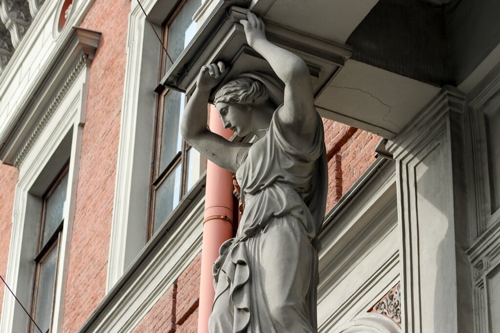 Пока искала свои фото, решила, что проще взять чужие. Источник открытыйгород.рф