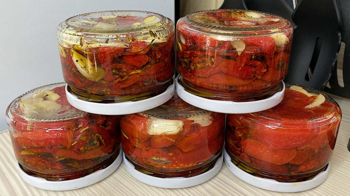 Вяленые помидоры в духовке на зиму, пошаговый рецепт с фото от автора Алевтина Семенова на 72 ккал