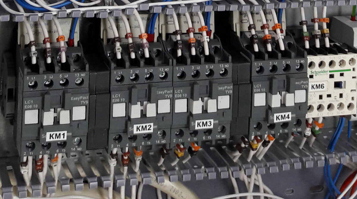 Контакторы - типы, устройство, выбор | Electric-Blogger | Дзен