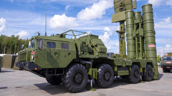    Директор ФСВТС: Россия поставляет С-400 Индии согласно графику Андрей Бурков