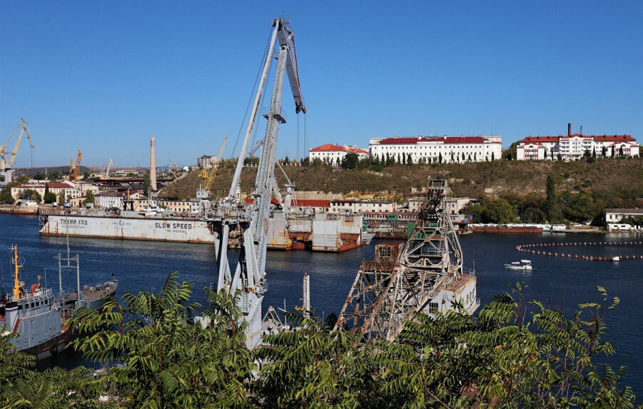 Севастопольский морской завод