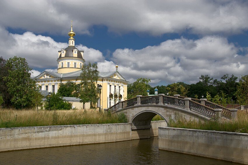 Покровский собор, фото с сайта http://rpsc.ru/