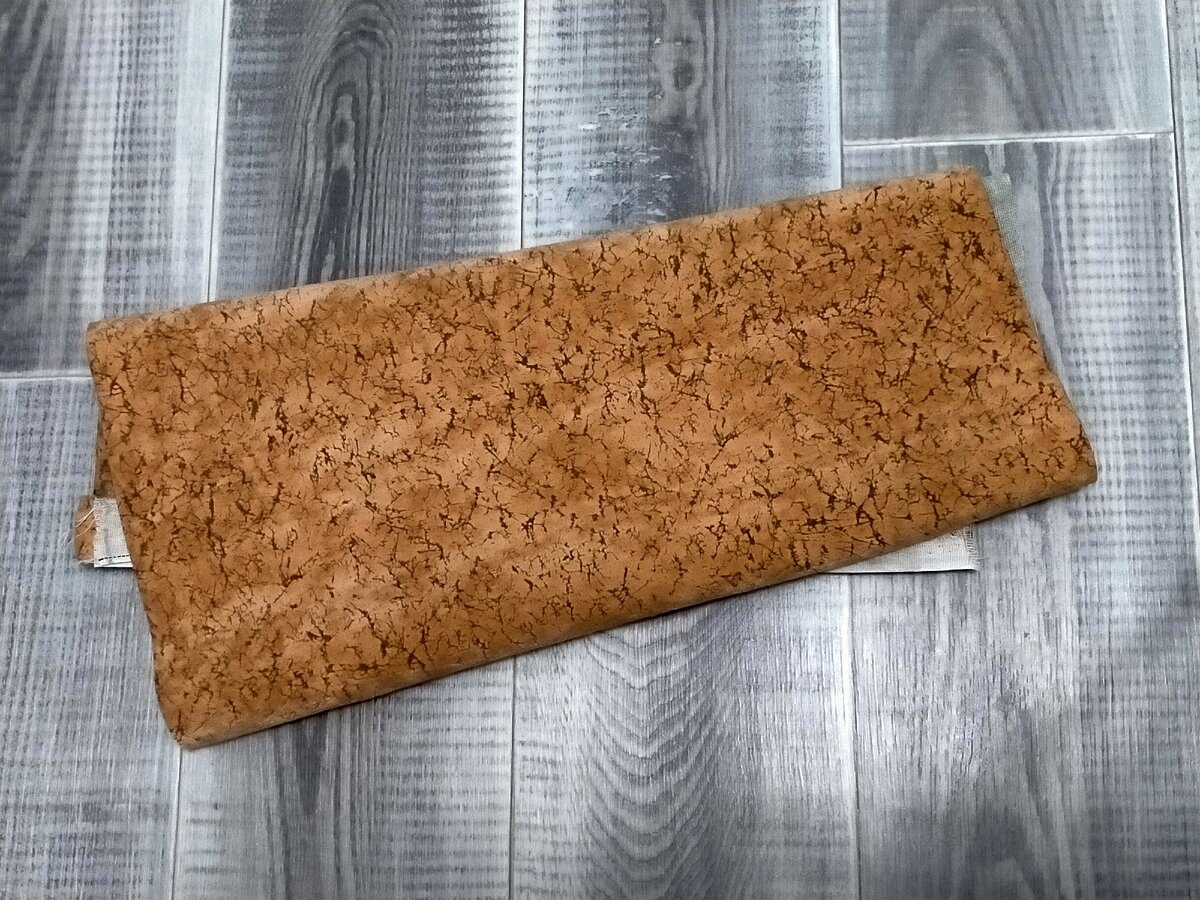 Выбрала такую расцветку ткани