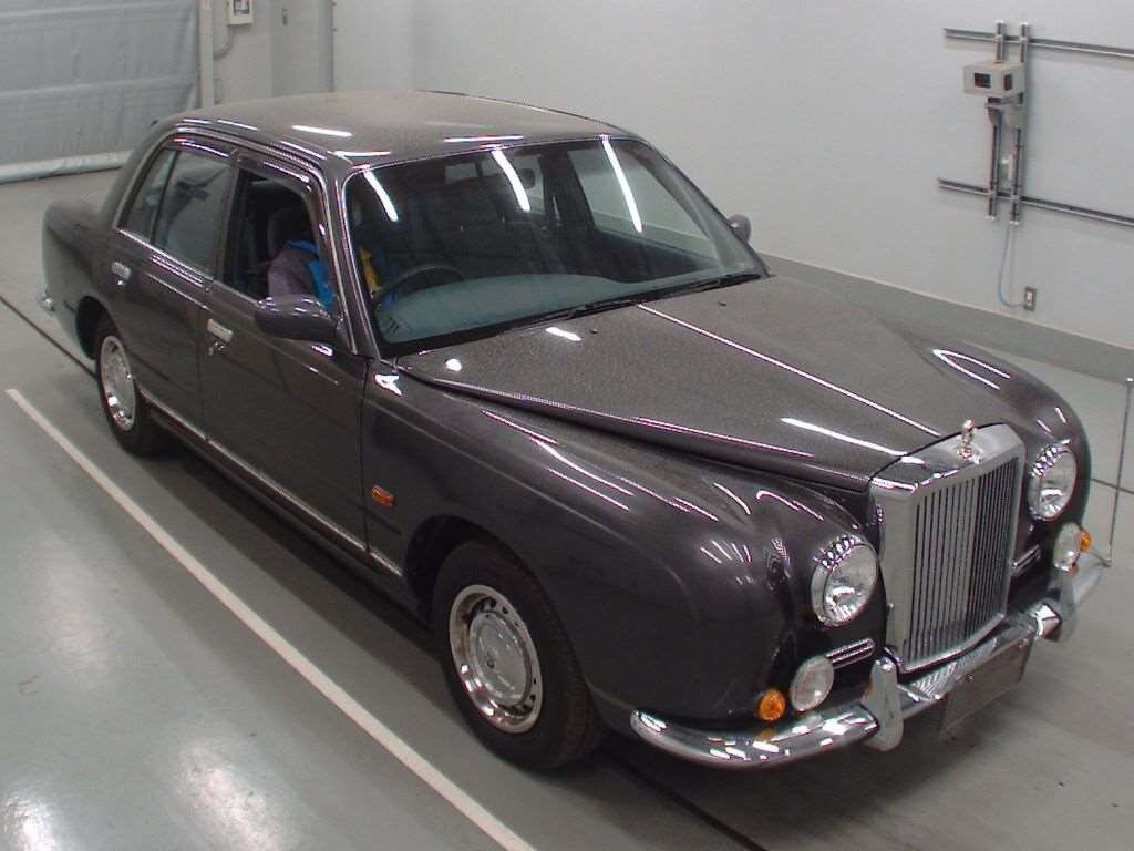 Mitsuoka Cedric