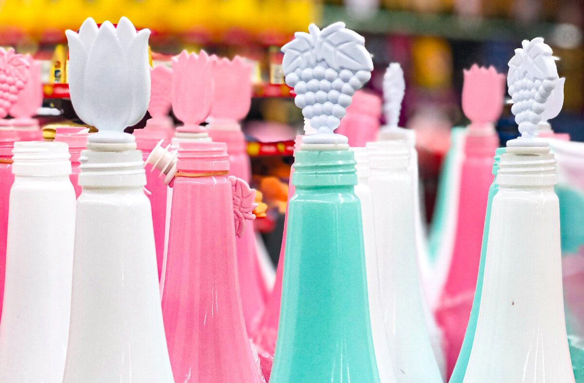 красивые бутылочки, нежный розовый, стеклянные бутылочки, красивые цвета.