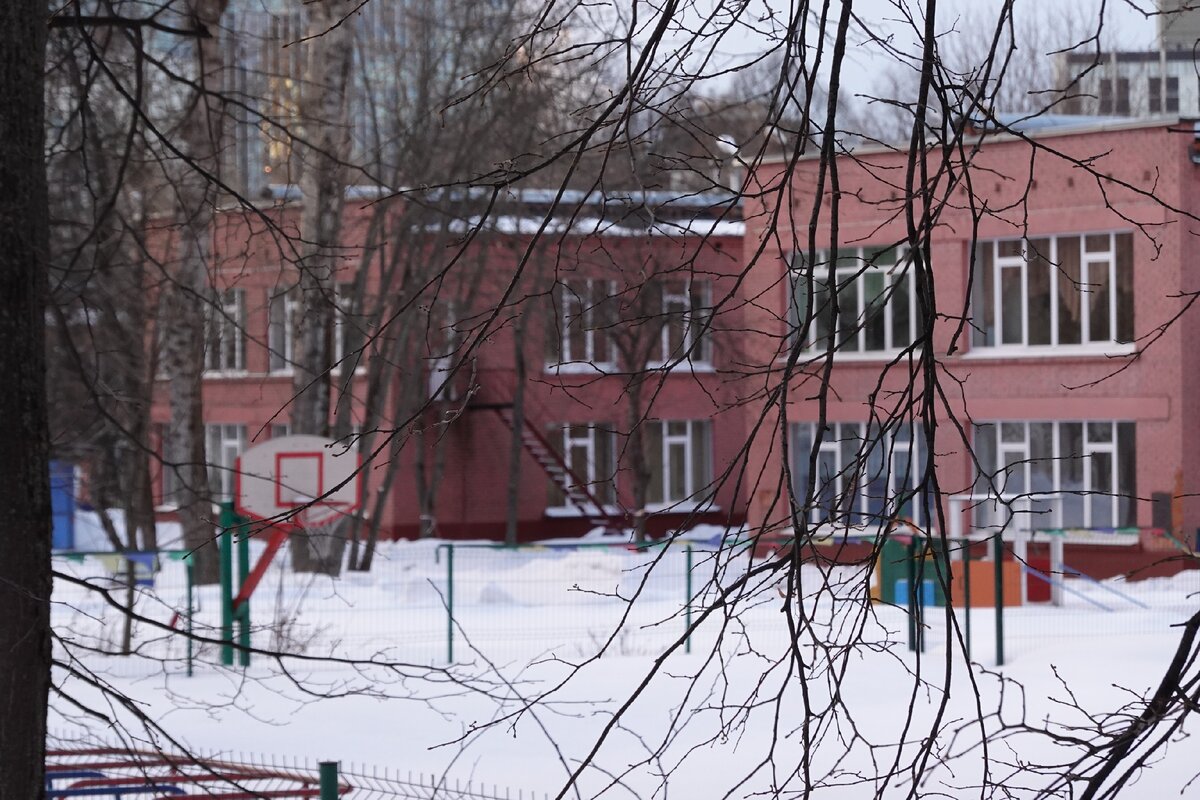 Лучший советский фильм 1971 года снимали в Средней Азии и Москве. Евгений Иванович Трошкин жил в доме по адресу Проспект Вернадского, 49.-11